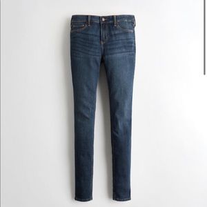 Hollister dark blue skinny jeans (jetting) size 7